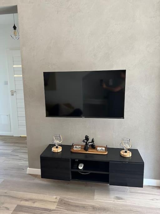 Butterfly Apartment Rzeszow Luaran gambar
